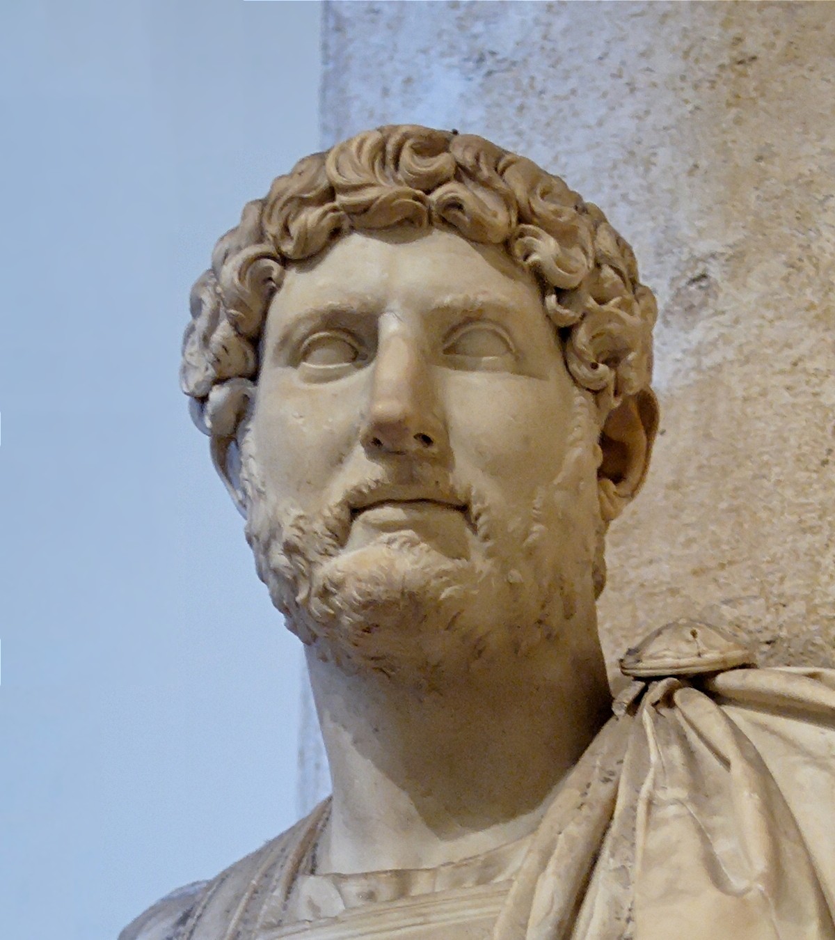 Publio Elio Adriano Busto del emperador Adriano